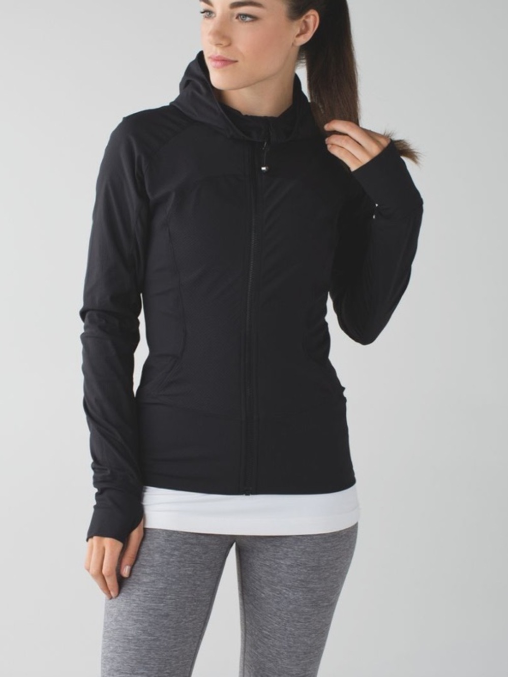 Lululemon In Flux Jacket in black. SZ 10